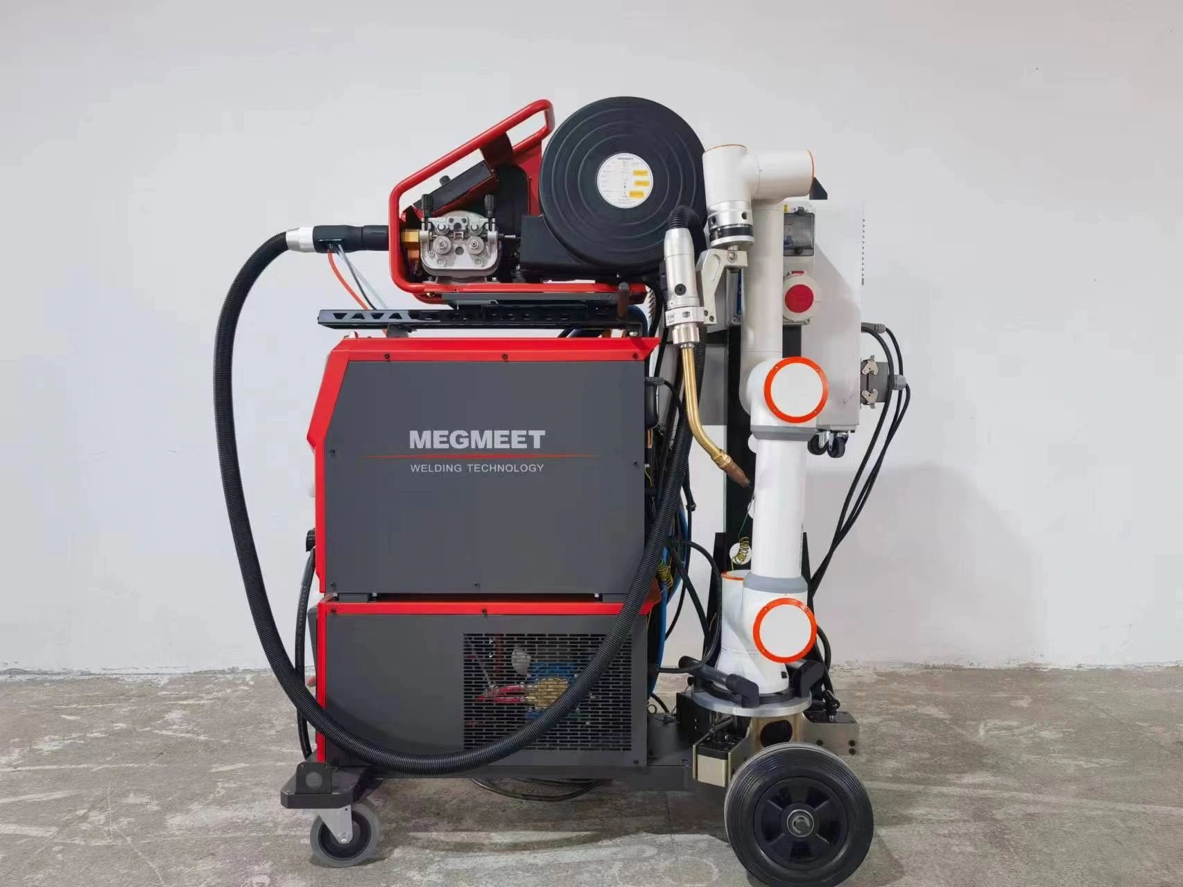 Megmeet cobotic welding machines.jpg